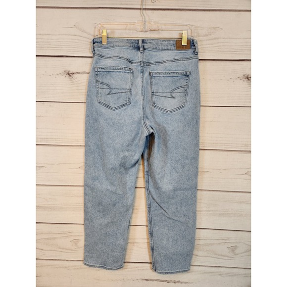 American Eagle Womens Light Blue  Stretch High Rise Mom‎ Straight Jeans Size 8 - Picture 2 of 8